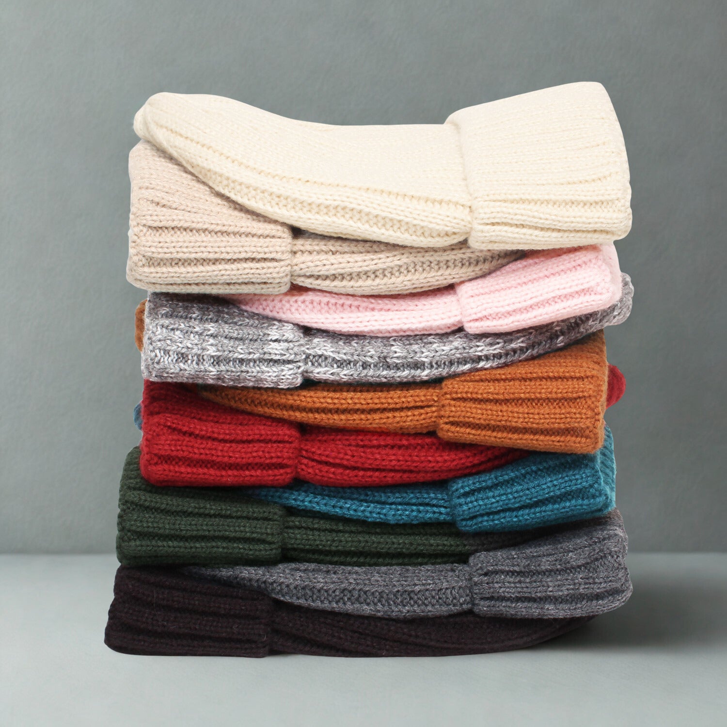 Satin-Lined Beanie – No Frizz, No Breakage & Warm