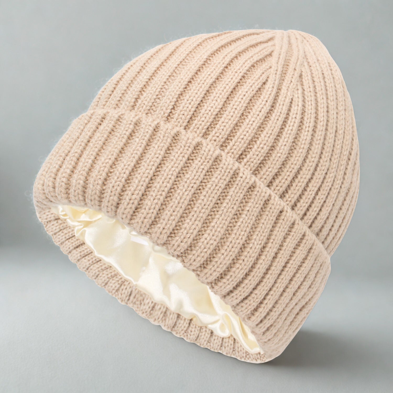 Satin-Lined Beanie – No Frizz, No Breakage & Warm